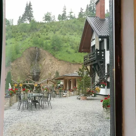 Pensiunea Poiana Izvoarelor Vatra Dornei